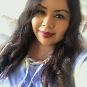 Meet your Posher, Angela